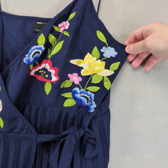 ASOS Design Navy Floral Embroidered Midi Wrap Dress 12 Tall Pleated Sleeveless - Picture 8 of 10